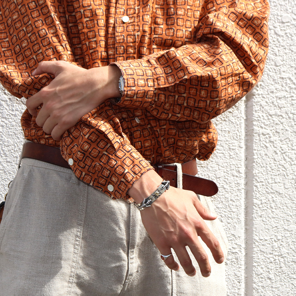 TADY&KING[FIRST ITEM]平打ちK18太陽彫りイーグル爪SVバングル 1点物