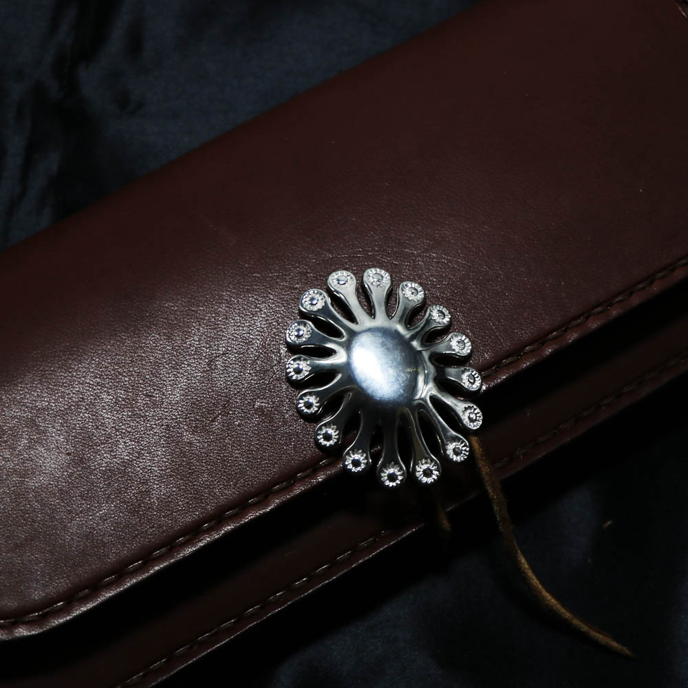 TADY&KINGレザー用カスタムパーツOLDサンライトコンチョSV 大 レザー